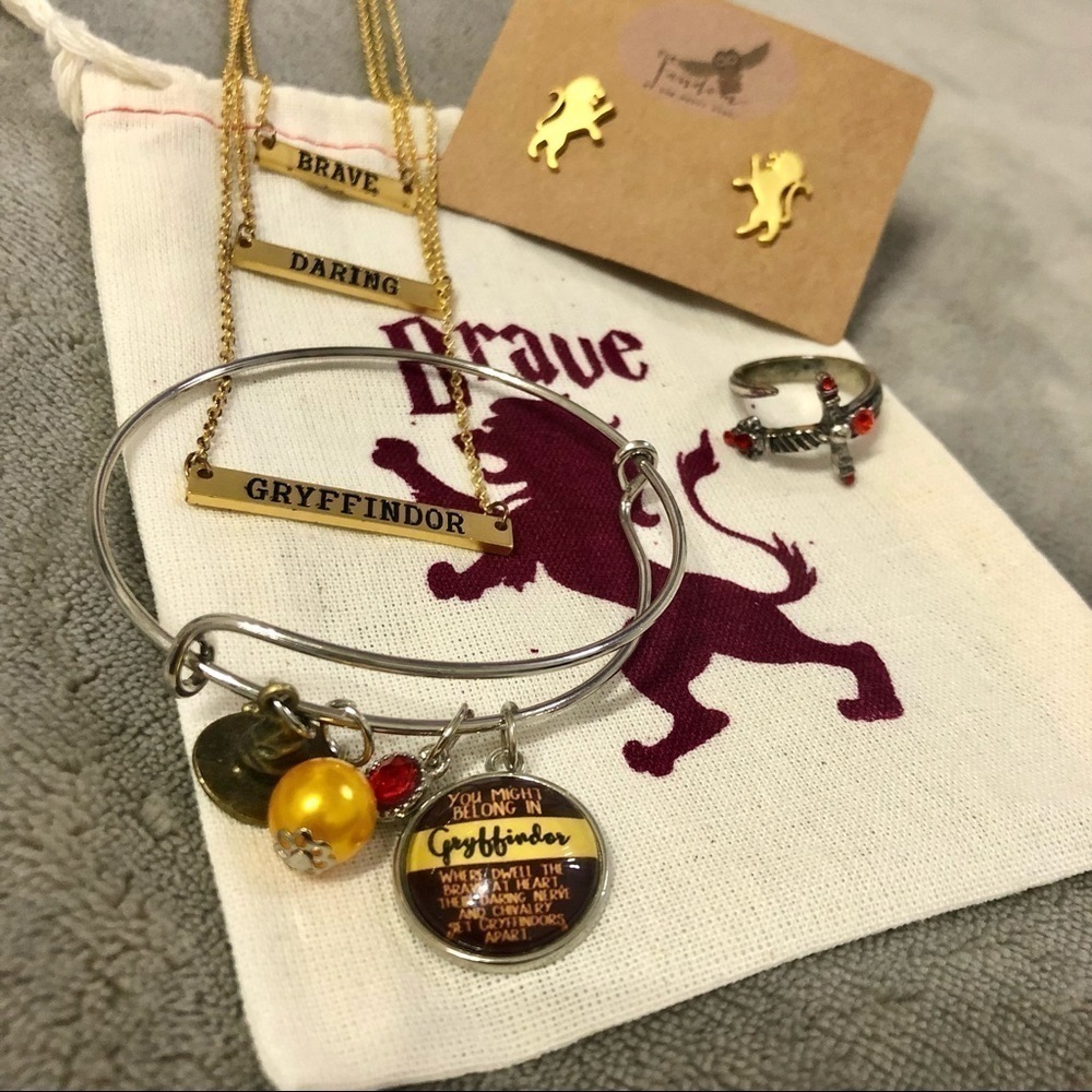 Harry Potter Gryffindor Themed Jewelry Set
